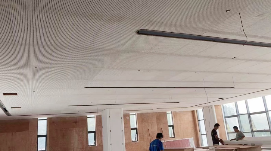 飾紀(jì)上品GRG造型打造廣州日報(bào)科技文化中心形象工程