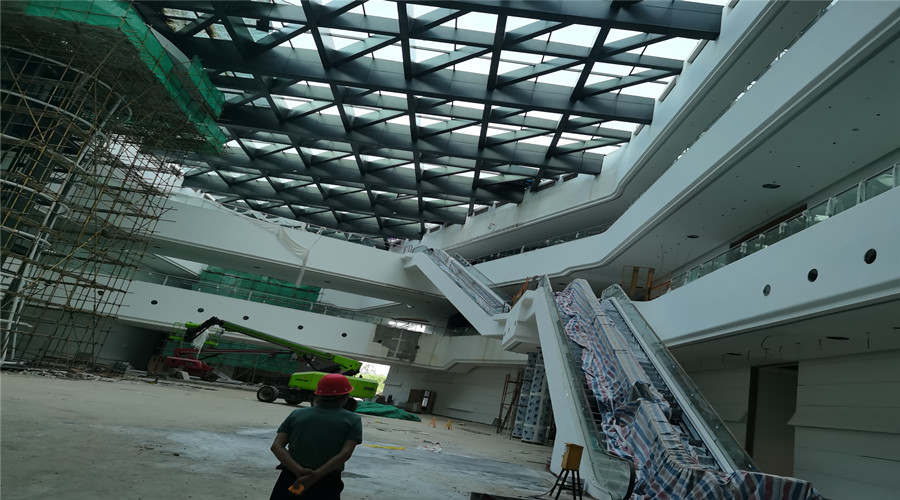 GRG中庭攔河造型 GRG中庭攔河造型