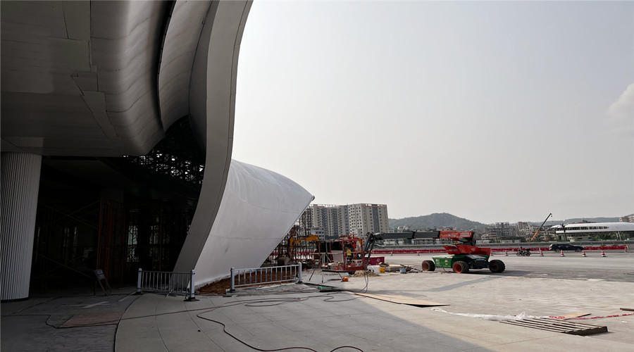 深圳沙田服務(wù)區(qū)GRC幕墻板項目 深圳沙田服務(wù)區(qū)GRC幕墻板項目