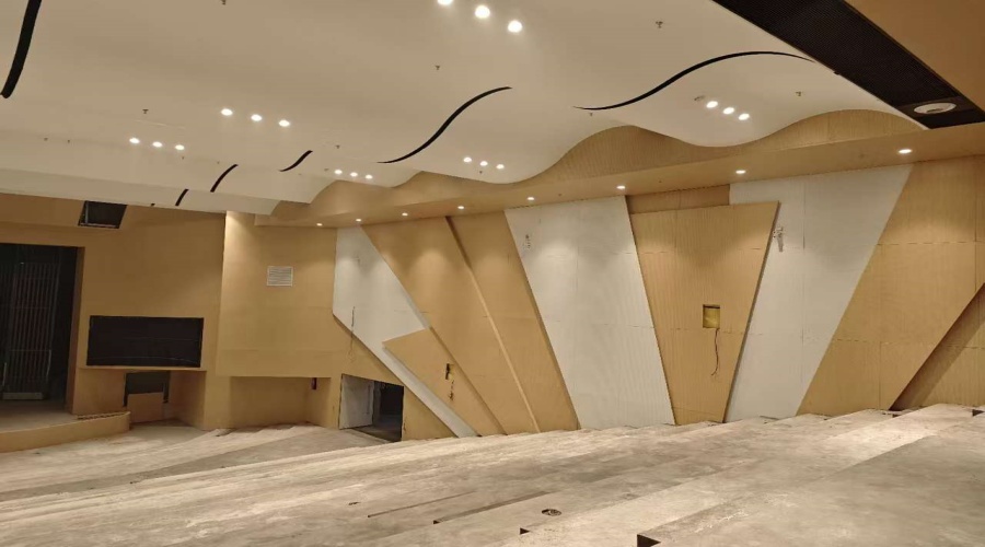 重慶養(yǎng)和教育報(bào)告廳GRG吊頂項(xiàng)目 重慶養(yǎng)和教育報(bào)告廳GRG吊頂項(xiàng)目