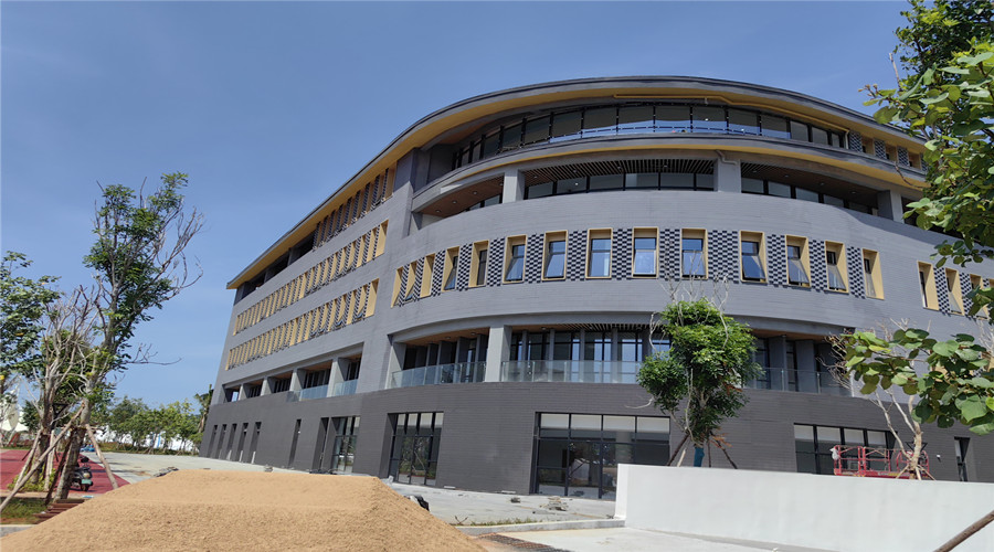 海南中央民族大學UHPC墻板項目 海南中央民族大學UHPC墻板項目